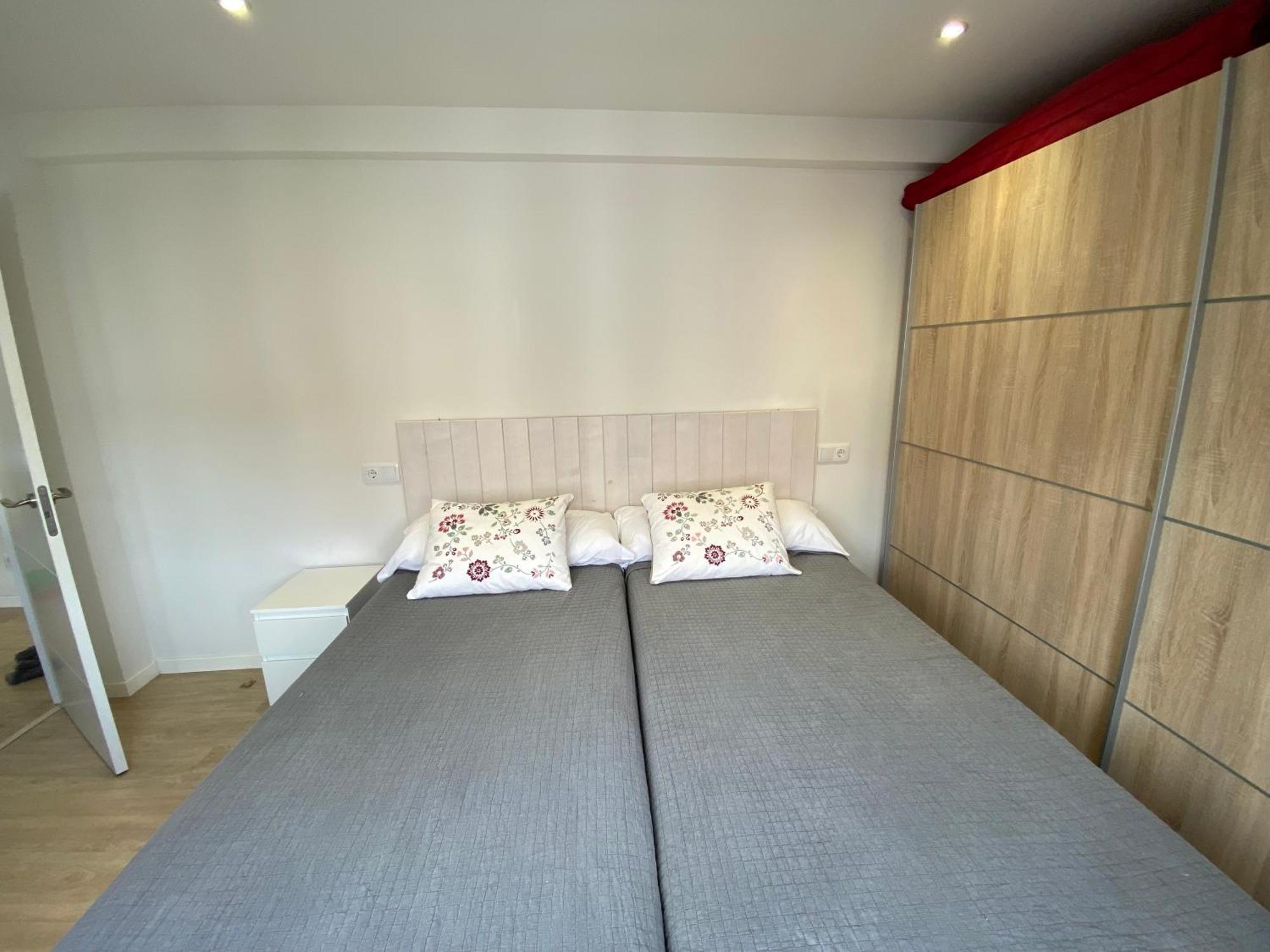 Acogedor Apartamento En Zona Privilegiada Santander Luaran gambar